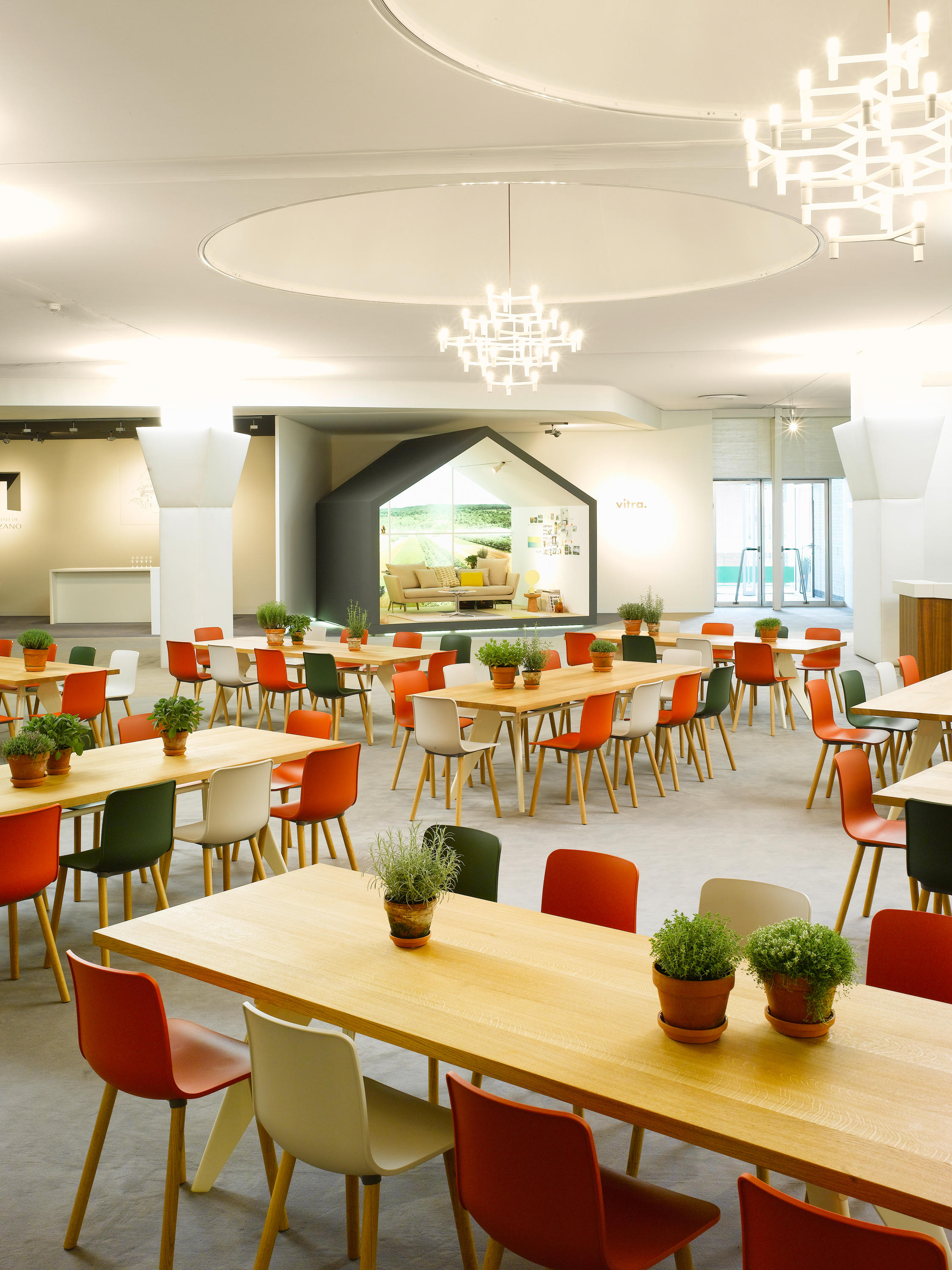 创意家具 - 坐具|餐椅|办公家具|球友会（中国）家具|哈尔餐椅